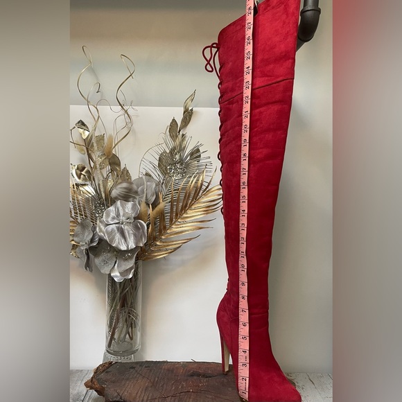 New! Thigh-high, red suede, lace up back with side zipper platform heeled Boots - Picture 6 of 13